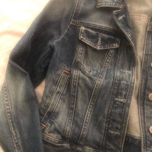 Gently worn Express Jean jacket. Size x-s. - Picture 3 of 5